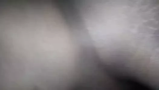 deniz kızı okşayarak