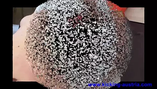 tekme femdom köleler