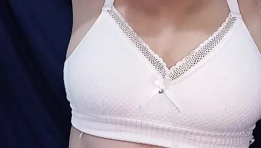 Tesettürlü Filipinli kadınlar komşuyla mastürbasyon yapıyor