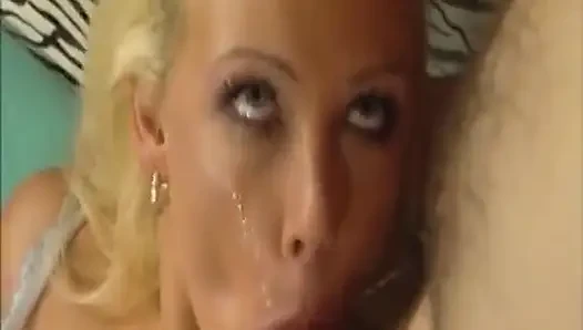 Vahşi Sert Sikiş - Azgın Sürtükler Sert Sikiliyor Ve Yüzüne Boşalma