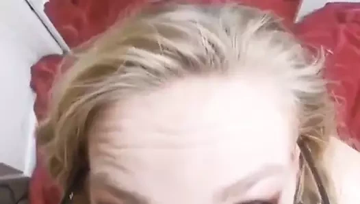 büyük muz emme kız