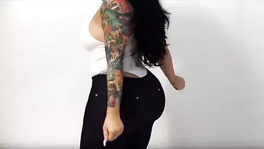 Şişman göt yolu twerk