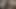 Ludivine Summers erkeğine bakıyor