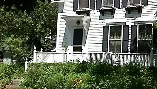 İl kasabasında parti