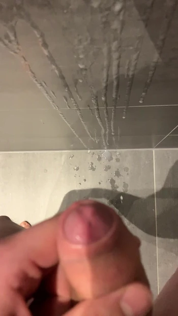 Можешь посчитать кадры спермы?