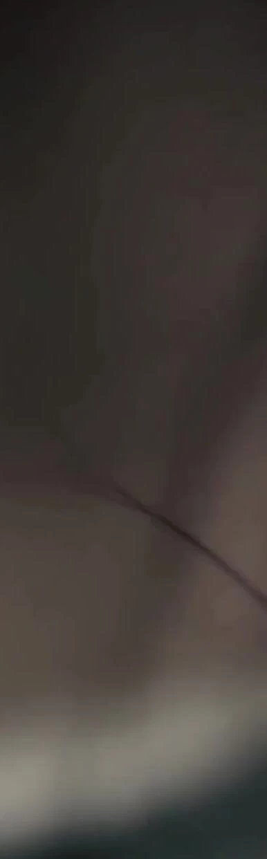 Lexi Ward ve Holly D lastik fetişi keşfeder