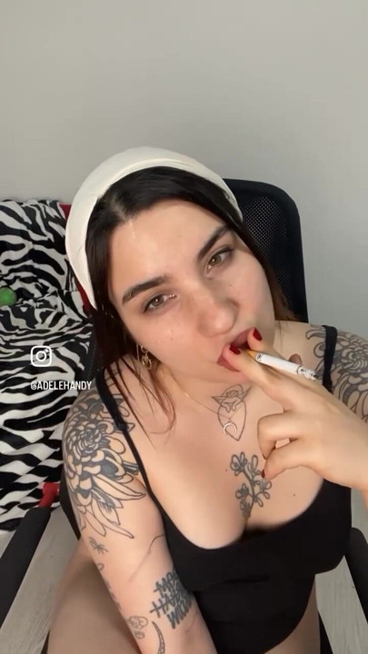 Sigara içmemi ✨ izlemeyi sevdiğini biliyorum