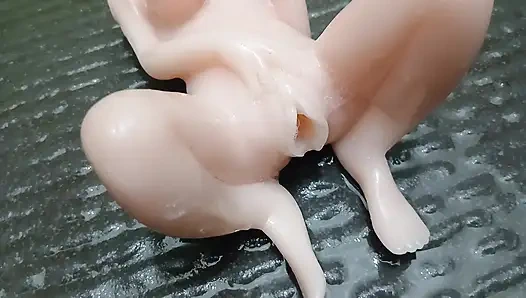 Gerçekçi yetişkin bebek fantezi rol oyunu (5 dakika)