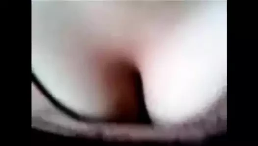 Evli kadın Priya'nın büyük doğal büyük göğüsleri öğretmenlik yaparken Şalvar tarafından okşuyor, o da banyoda göğüslerini emiyor! Klasik yavaş çekim! A_Mix