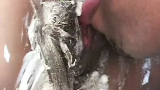 Sıcak bebek Başlarken ona çalı tıraş yani züppe kutu sikme ona temiz kedi