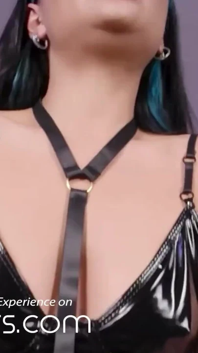 Mutlaka görülmeli an "Vr bangers yaramaz gece ile kötü Asya genç"