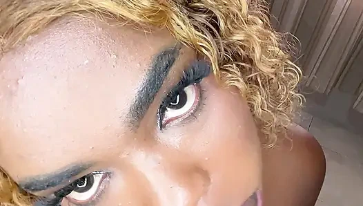 I seduce my stepbrother until I convince him to FUCK me