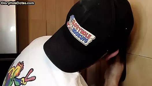 Seks deliği sakso dilf istekli ağzıyla şişman siyah yarağı emiyor