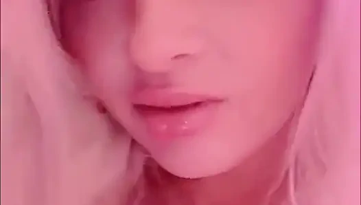 Sahne eğlencesinin biraz gerisinde!