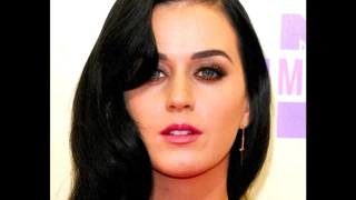 Katy Perry'nin ağzı