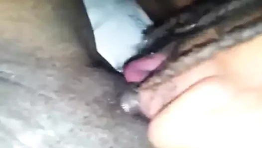 Rasta çiğ et yeme (vajina)