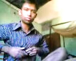 Bangladeşli bhabi emme kahrolası