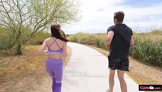 LANET OLSUN! Sikiş deliğimi su bastı!