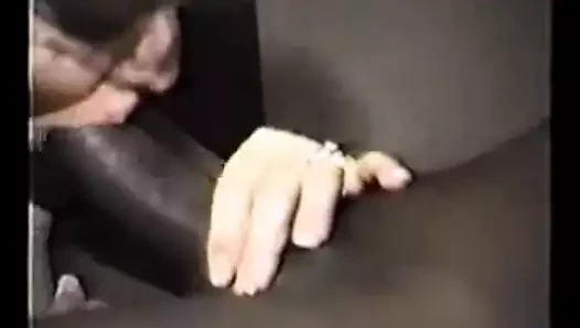 Kocasına ne kadar kötü olabileceğini göstermeyi severdi