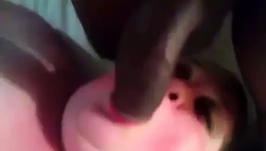 İri güzel kadın kiracı taşaklarıma sallıyor