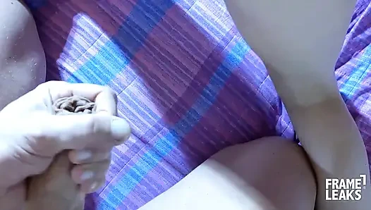 Sarışın melissa kaptan Eric'in büyük yarağını sikiyor