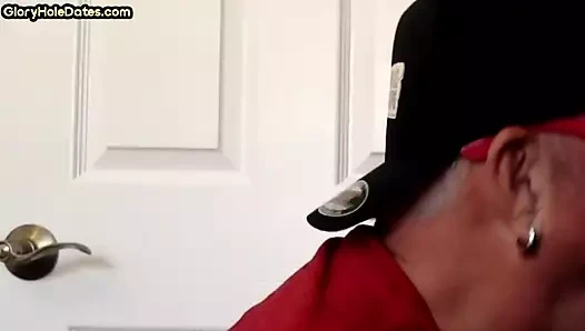 Ev yapımı dilf amatör yakın çekimde sikiş deliği penisini emiyor