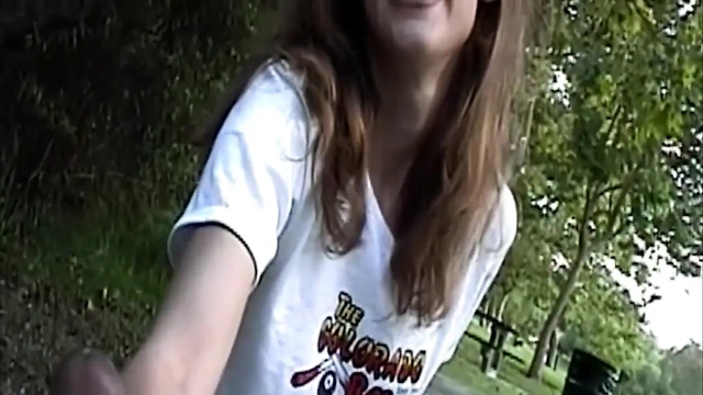 Parkta amatör elle muamele