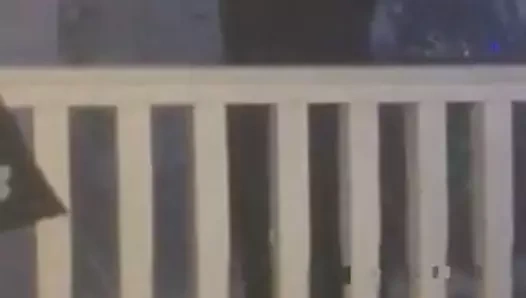 İrlandalı sürtüklerin büyük göğüsleri