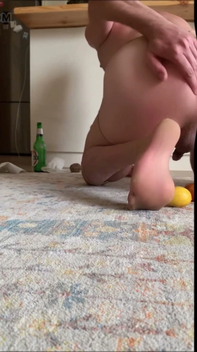 İlk anal seks denemem çok acı vericiydi. | Klip 1