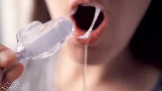 Diş beyazlatmadan sonra çok miktarda tükürük