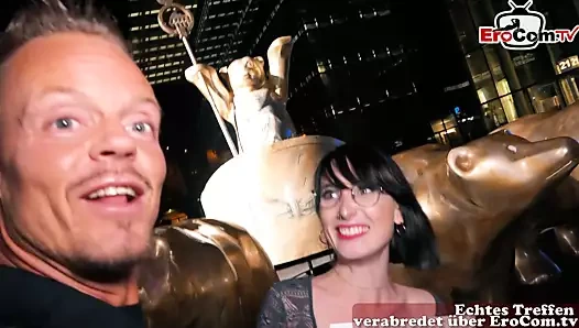 Alman öğrenci genç kamu almak yukarı erocom tarih genç döküm