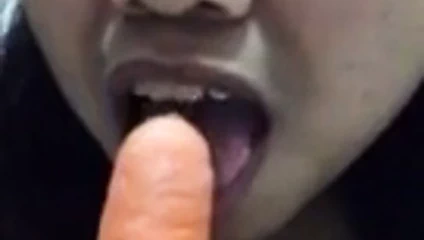 Benim dik tombul malezyalı gf