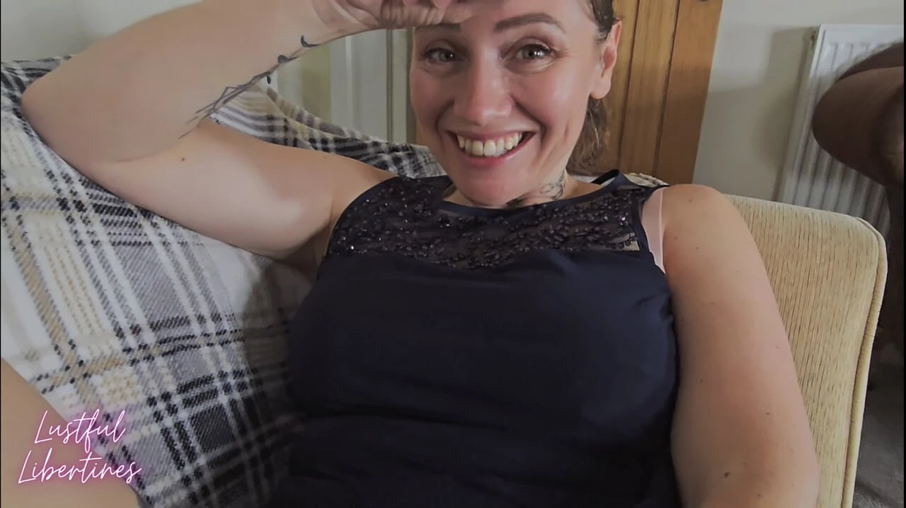 Watch My Mature Stepsister Needed A Date For Her Christmas Party (High Quality) - Australia Special