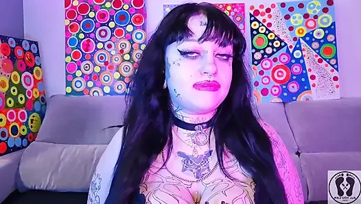 Burun fetişi deedeelove gotik güzellik kızı