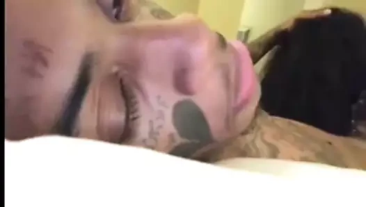 Boonk çete instagram oral seks