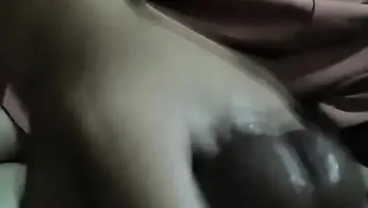 Bir komşus un karısı binmek istiyor