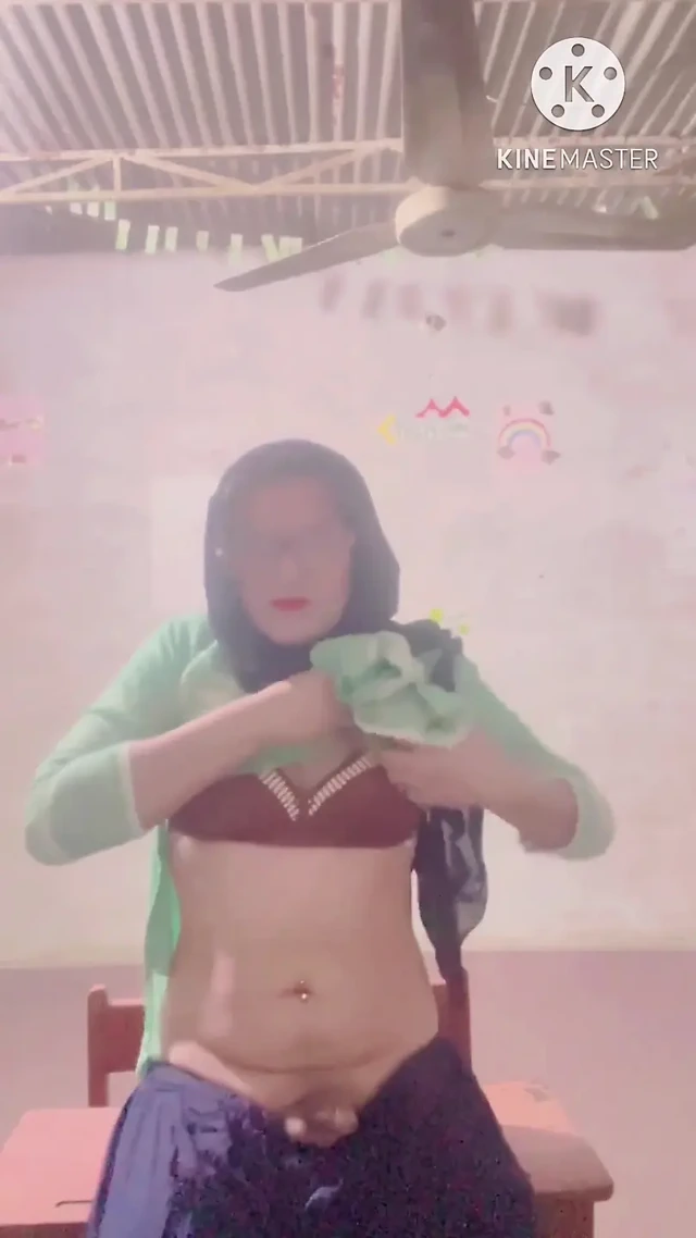 Bu benim kadın kılıklı yarağım