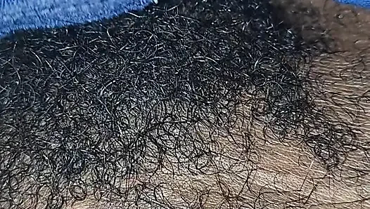 Играю с моей мокрой киской