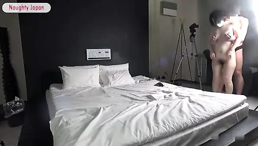 Yeni bir amatör macera. Beklediğimden daha fazla sır ile sessiz otaku