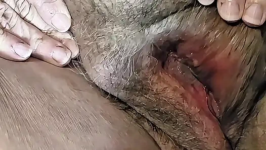 Estou tão excitada