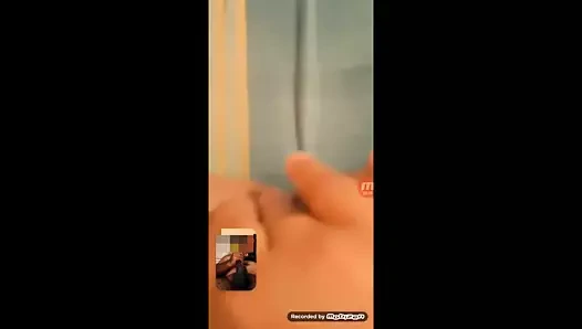 Arap erkek arkadaşımla kocamı aldatıyorum