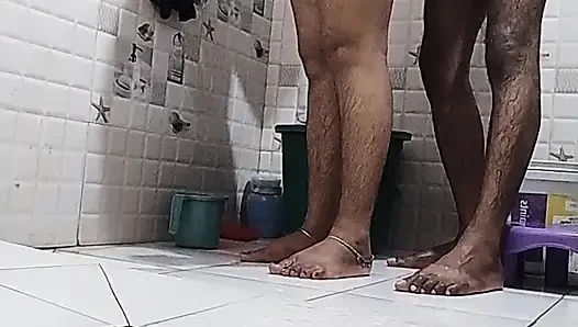 Hintli evli kadın özel anlar yaşıyor