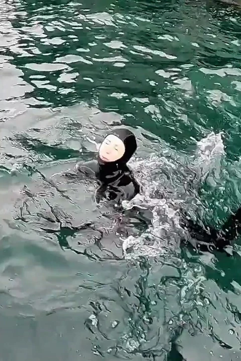 Neoprene Skin- Fantasy - Sea Play & Rock Jumps