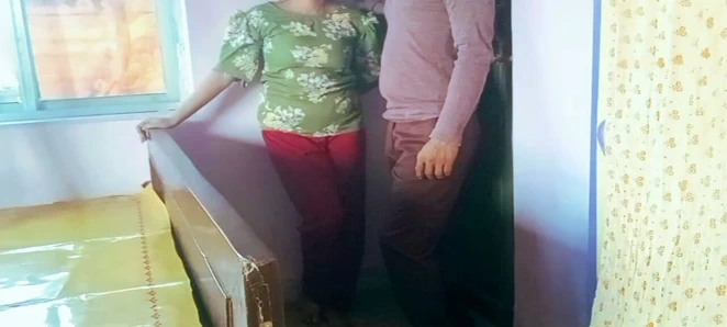 Hintli kız öğretmenle seks yapıyor