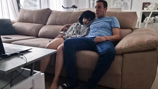 Если ты спишь, я даю тебе хуй дома