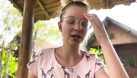 Neden her kadın kadın led ilişkisi istemeli (duh)