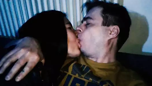 Alex melek feat. ahadova - sevişmek (öpüşme şovu)