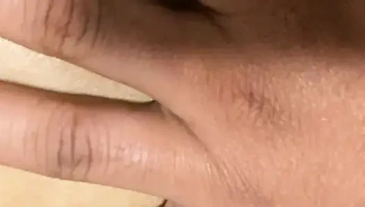 Sri Lankalı kız arkadaşımla ilk kez ağrılı anal deneme