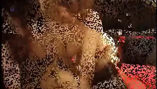 İri göğüslü zenci kız gerçek sikişmek istiyor