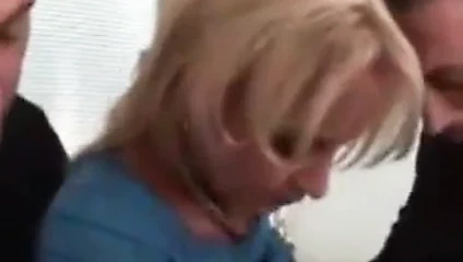 Alman milf anal üçlü